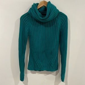 Zara Teal colored turtleneck sweater size medium